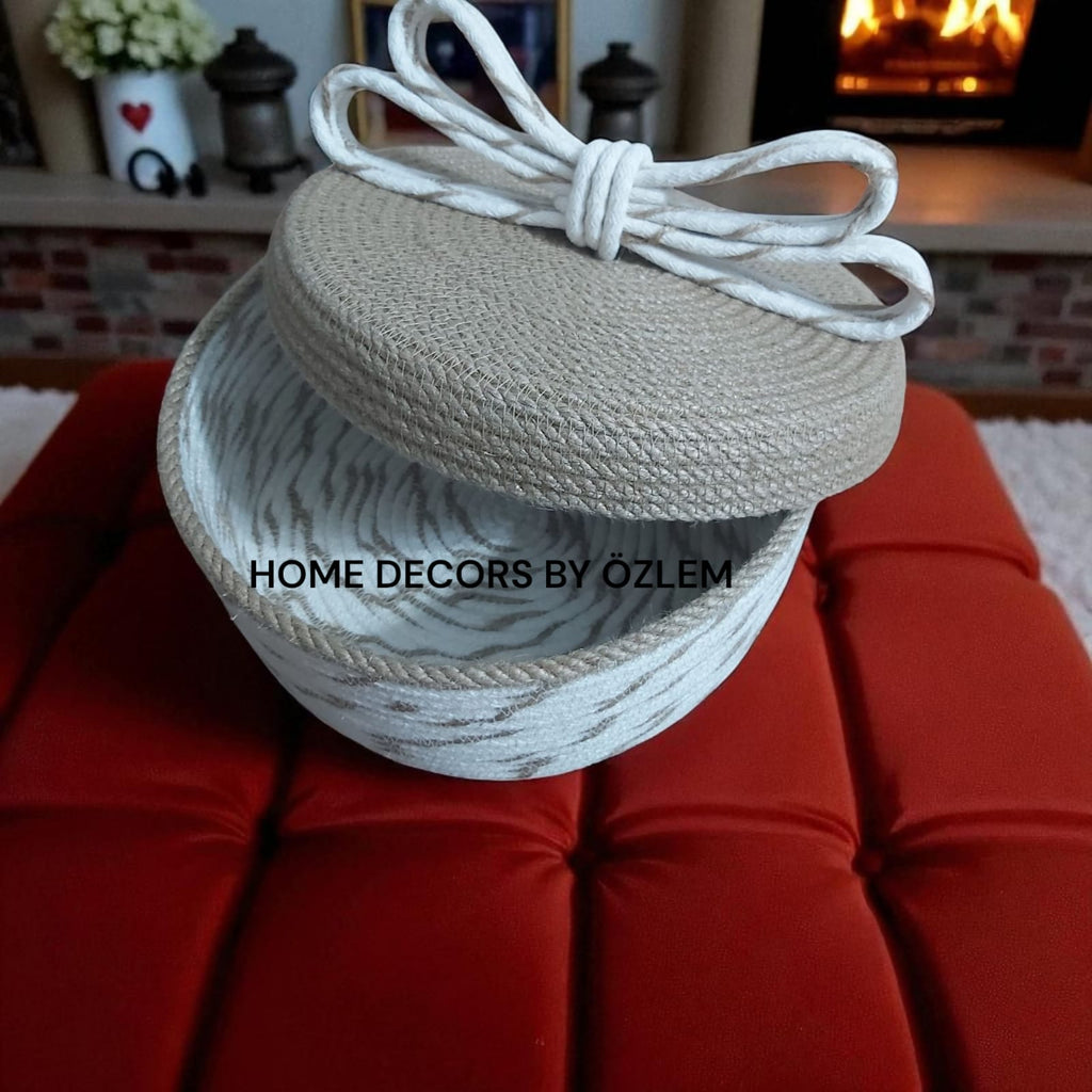 Kapaklı Ekru Hasır Sepet Dekoratif Sepet Saklama Kutusu Organizer Düzenleyici Handmade El Emeği - 25x10 cm