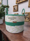 Kulplu Ekru Yeşil Sepet Dekoratif Sepet Saklama Kutusu Hasır Sepet Organizer Düzenleyici Handmade El Emeği - 25x25cm