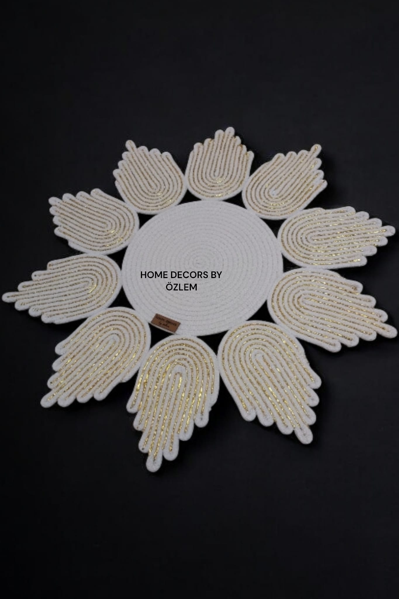 Ekru Yaldızlı Dekoratif Örtü Masa Örtüsü Runner Düzenleyici Handmade El Emeği Hasır Örtü- 55x55 cm