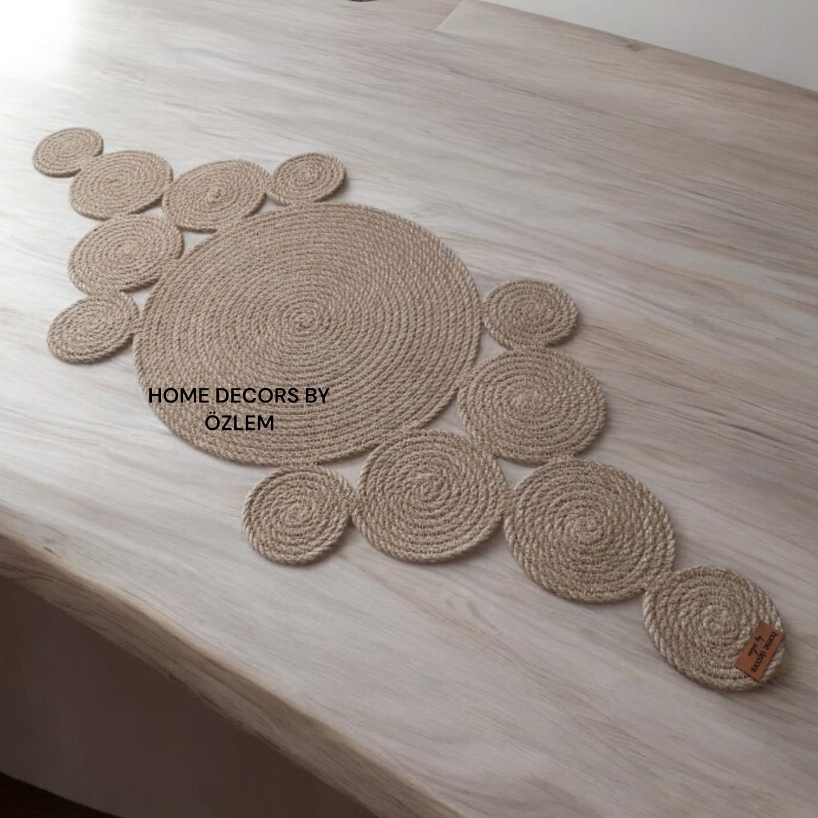 Hasır Dekoratif Örtü Masa Örtüsü Runner Düzenleyici Handmade El Emeği Hasır Örtü- 82x30 cm
