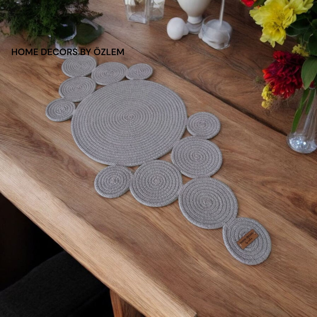 Gri Dekoratif Örtü Masa Örtüsü Runner Düzenleyici Handmade El Emeği Hasır Örtü- 82x30 cm